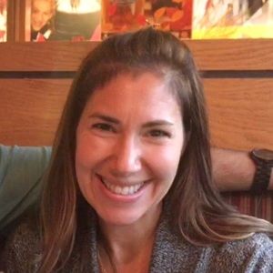 Meet your Posher, Elana